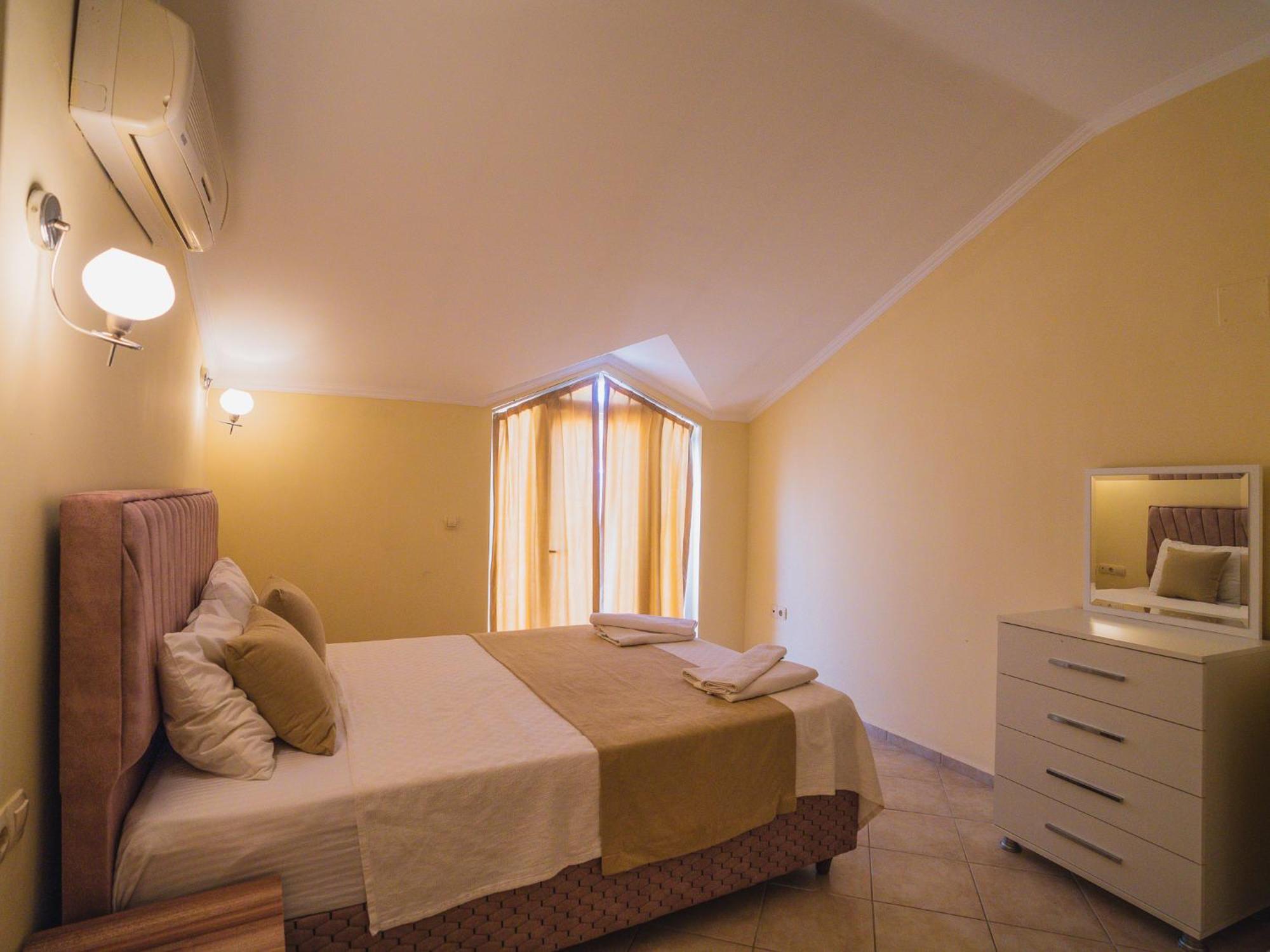 Sunset Beach Villas And Apartments Fethiye Eksteriør bilde