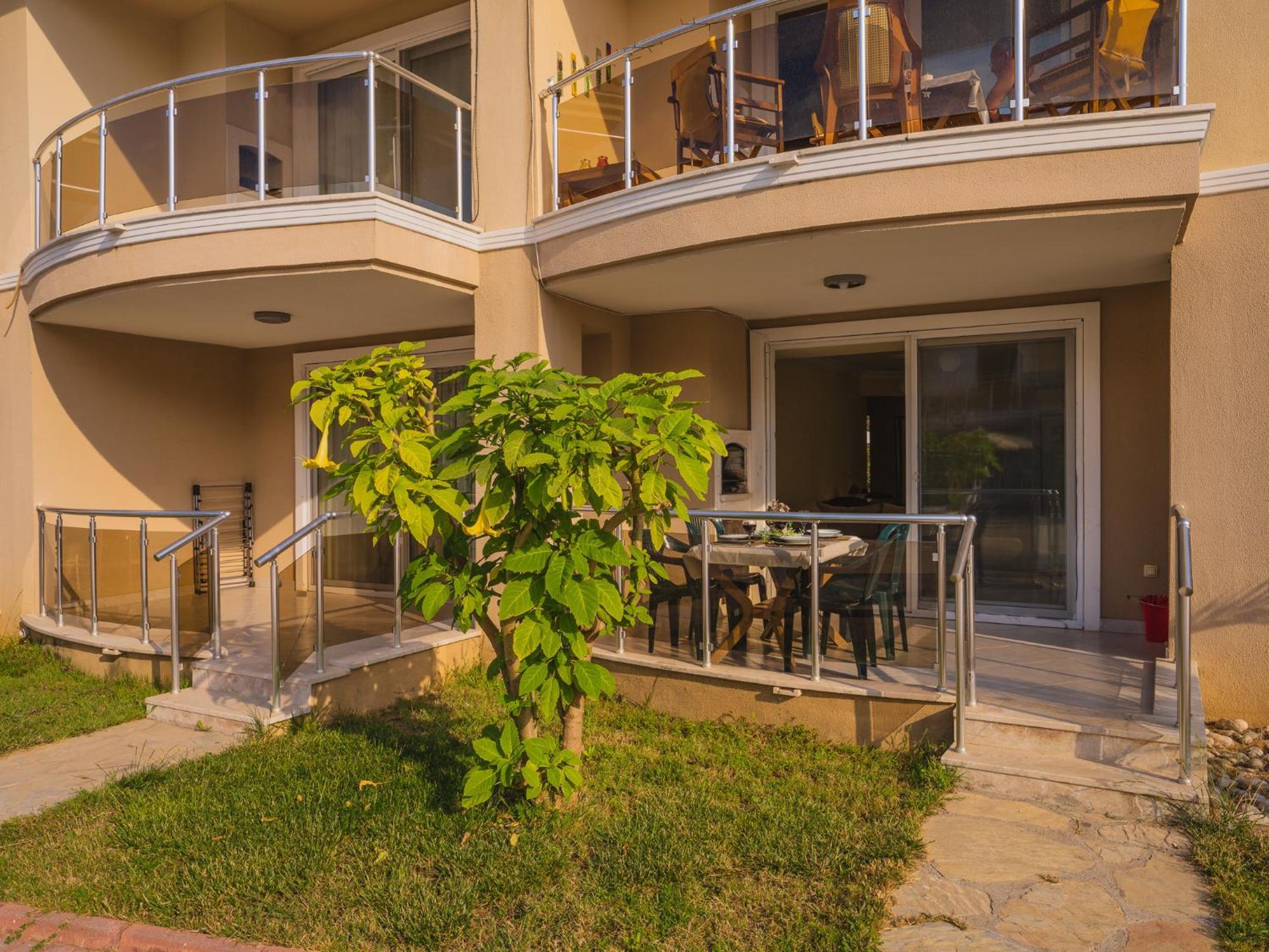 Sunset Beach Villas And Apartments Fethiye Eksteriør bilde