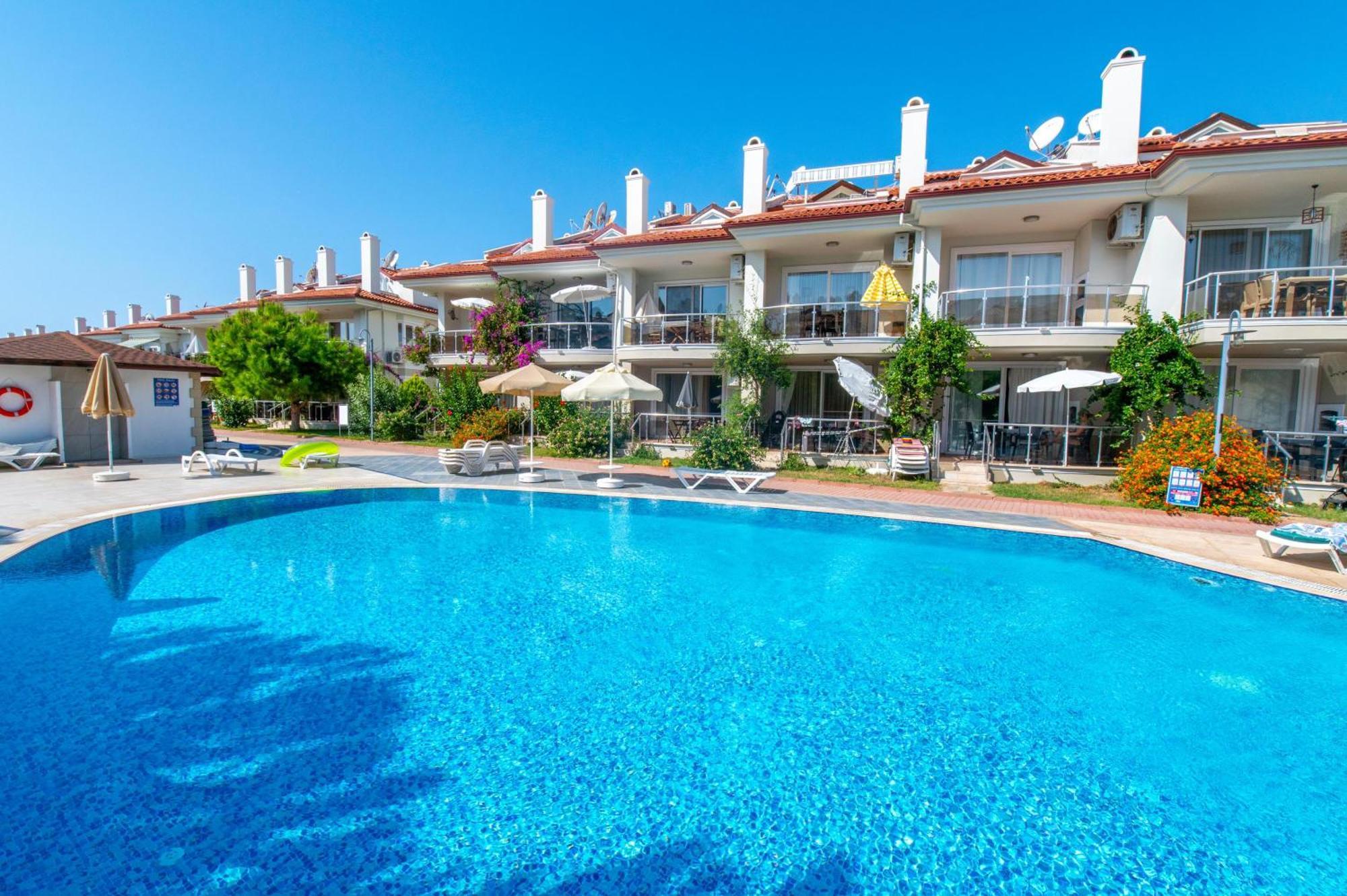 Sunset Beach Villas And Apartments Fethiye Eksteriør bilde