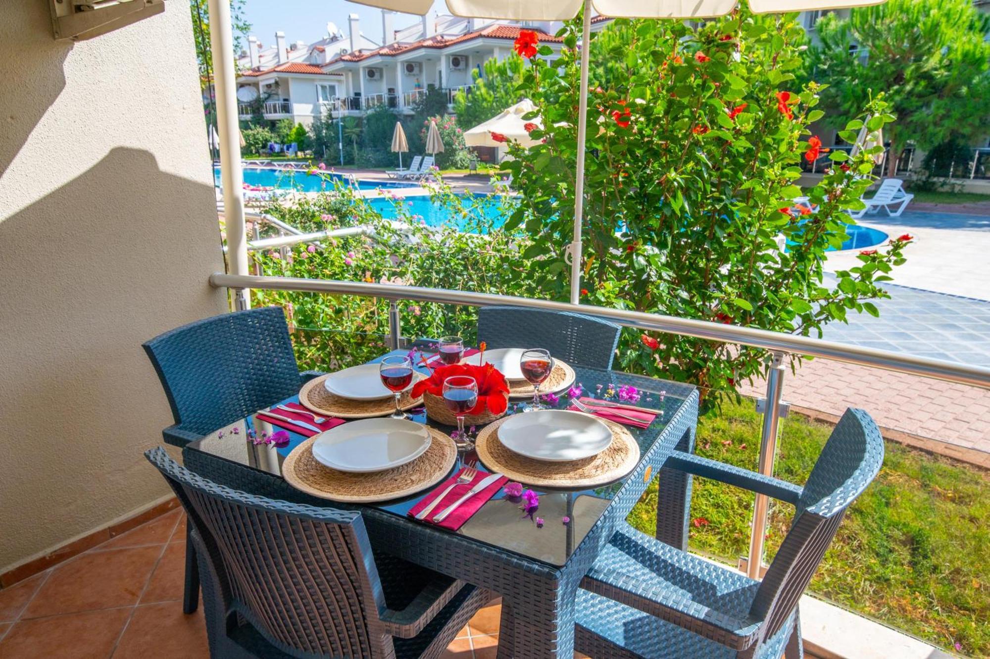 Sunset Beach Villas And Apartments Fethiye Eksteriør bilde