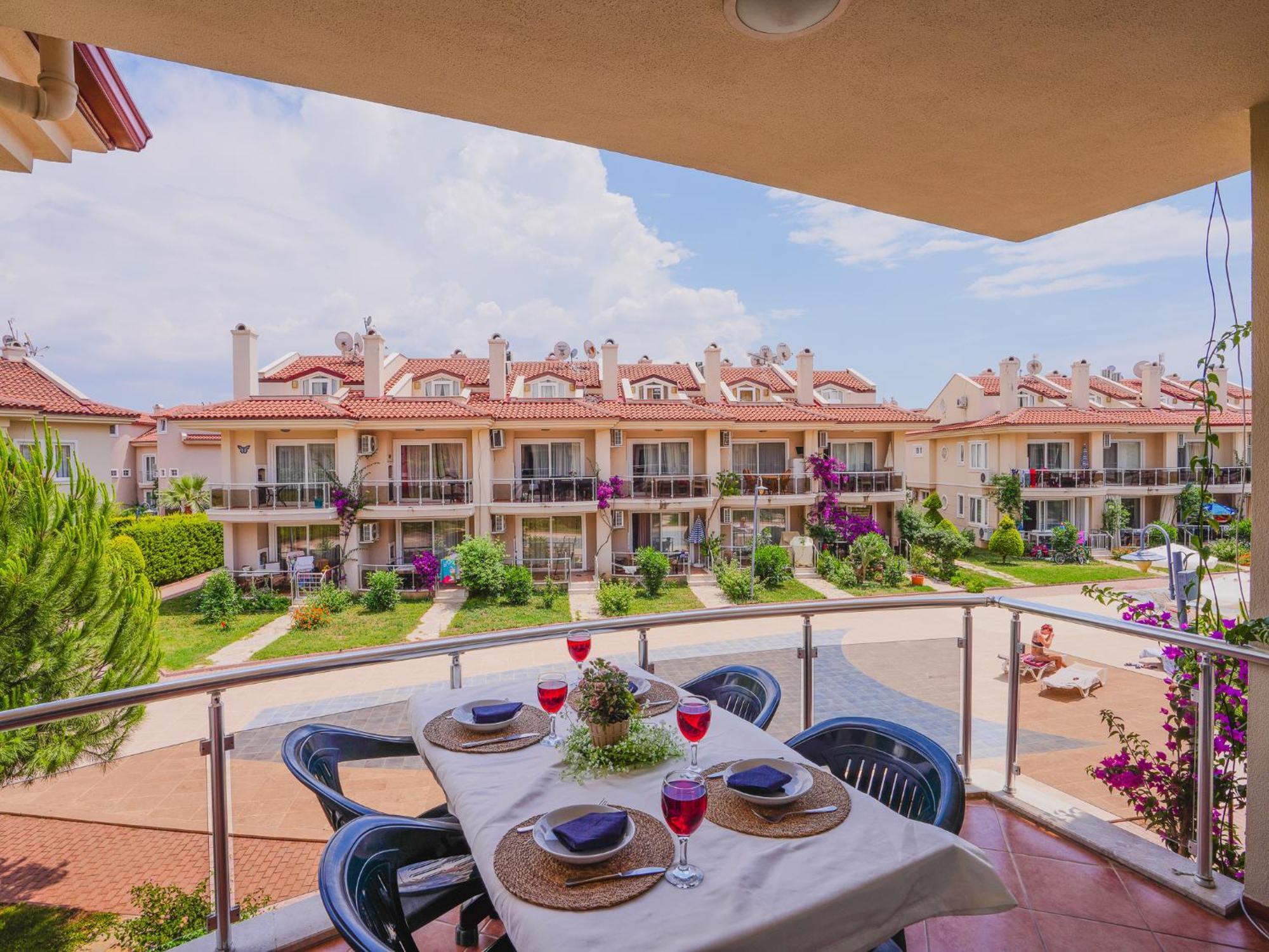 Sunset Beach Villas And Apartments Fethiye Eksteriør bilde