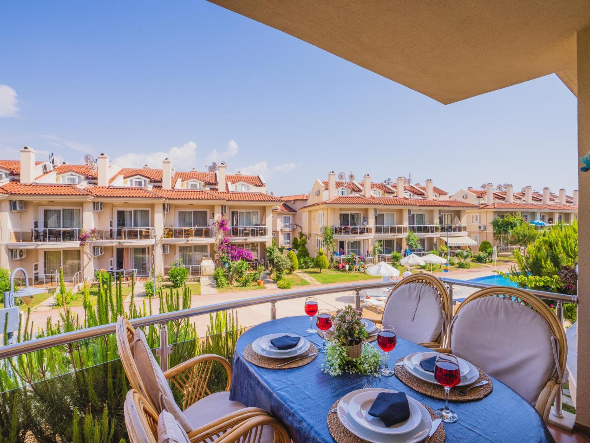 Sunset Beach Villas And Apartments Fethiye Eksteriør bilde