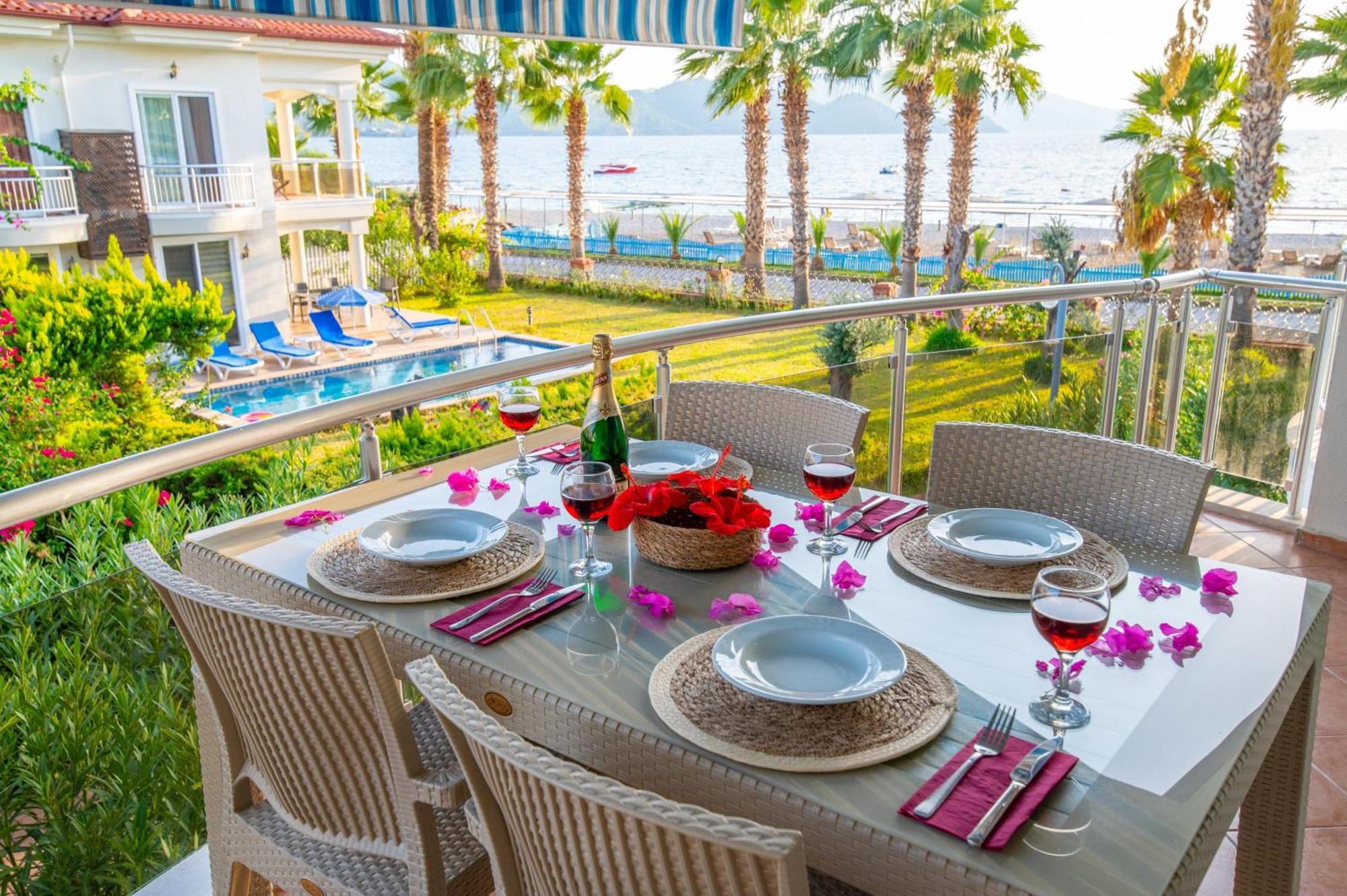Sunset Beach Villas And Apartments Fethiye Eksteriør bilde