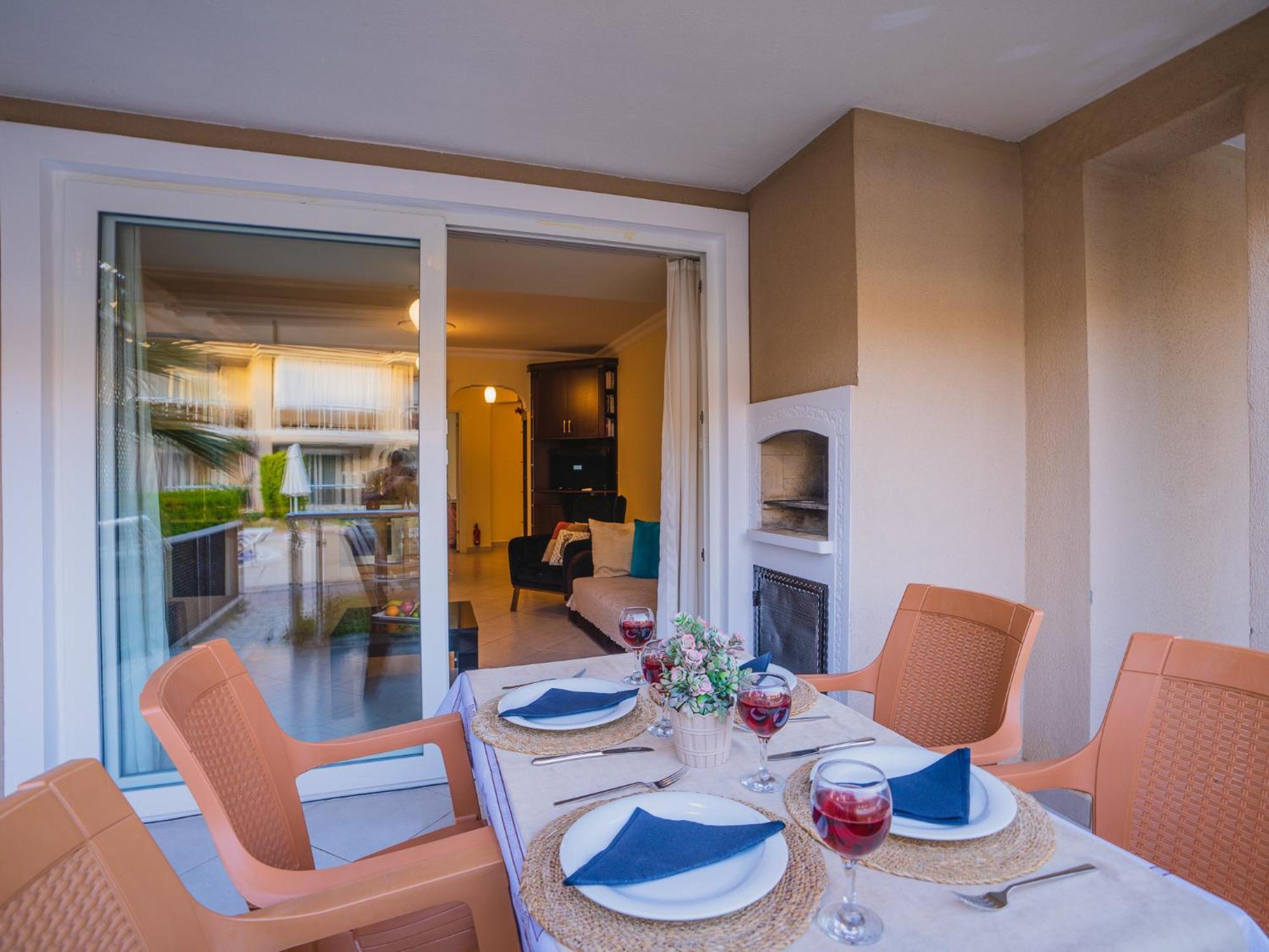 Sunset Beach Villas And Apartments Fethiye Eksteriør bilde