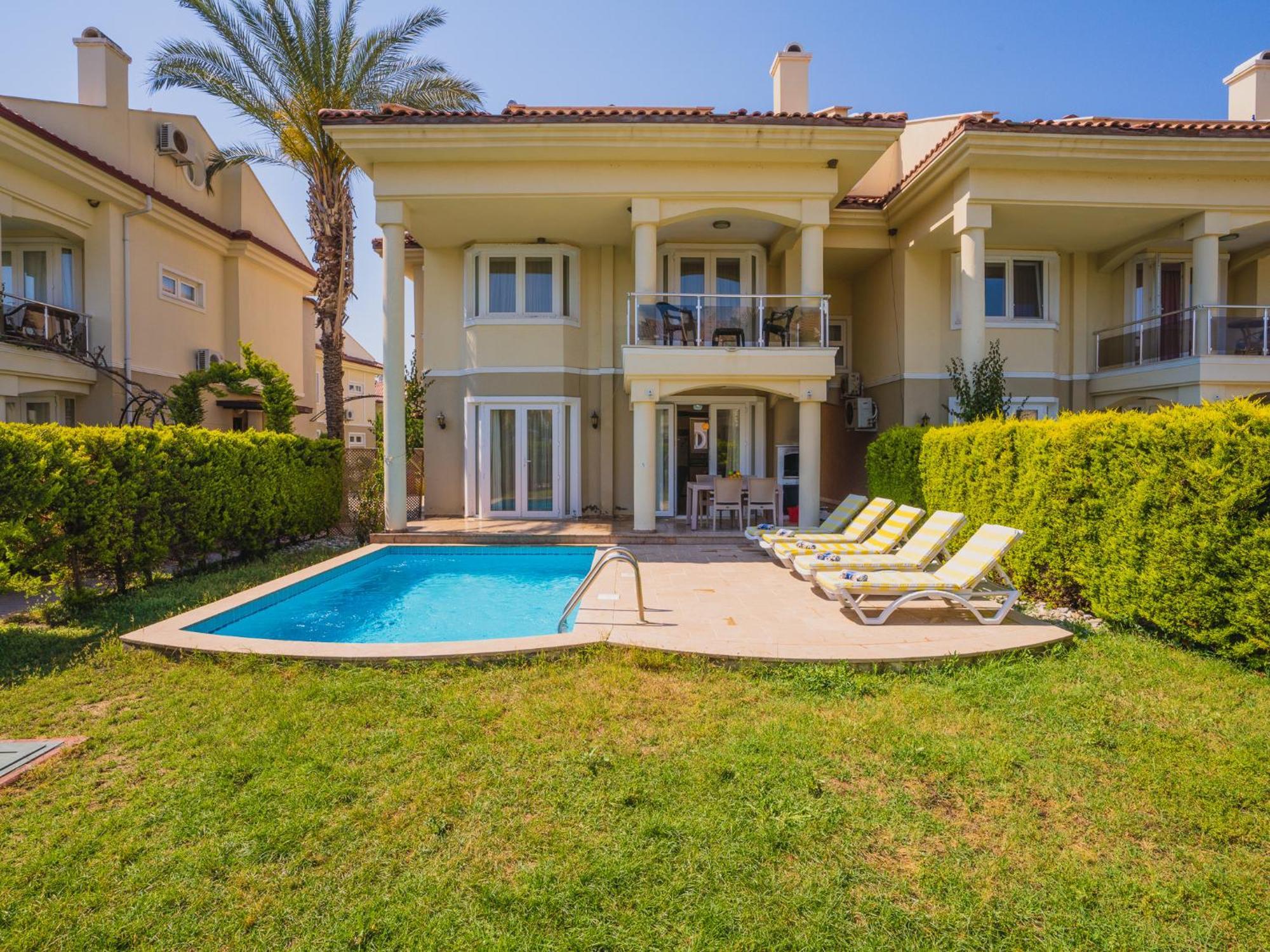 Sunset Beach Villas And Apartments Fethiye Eksteriør bilde
