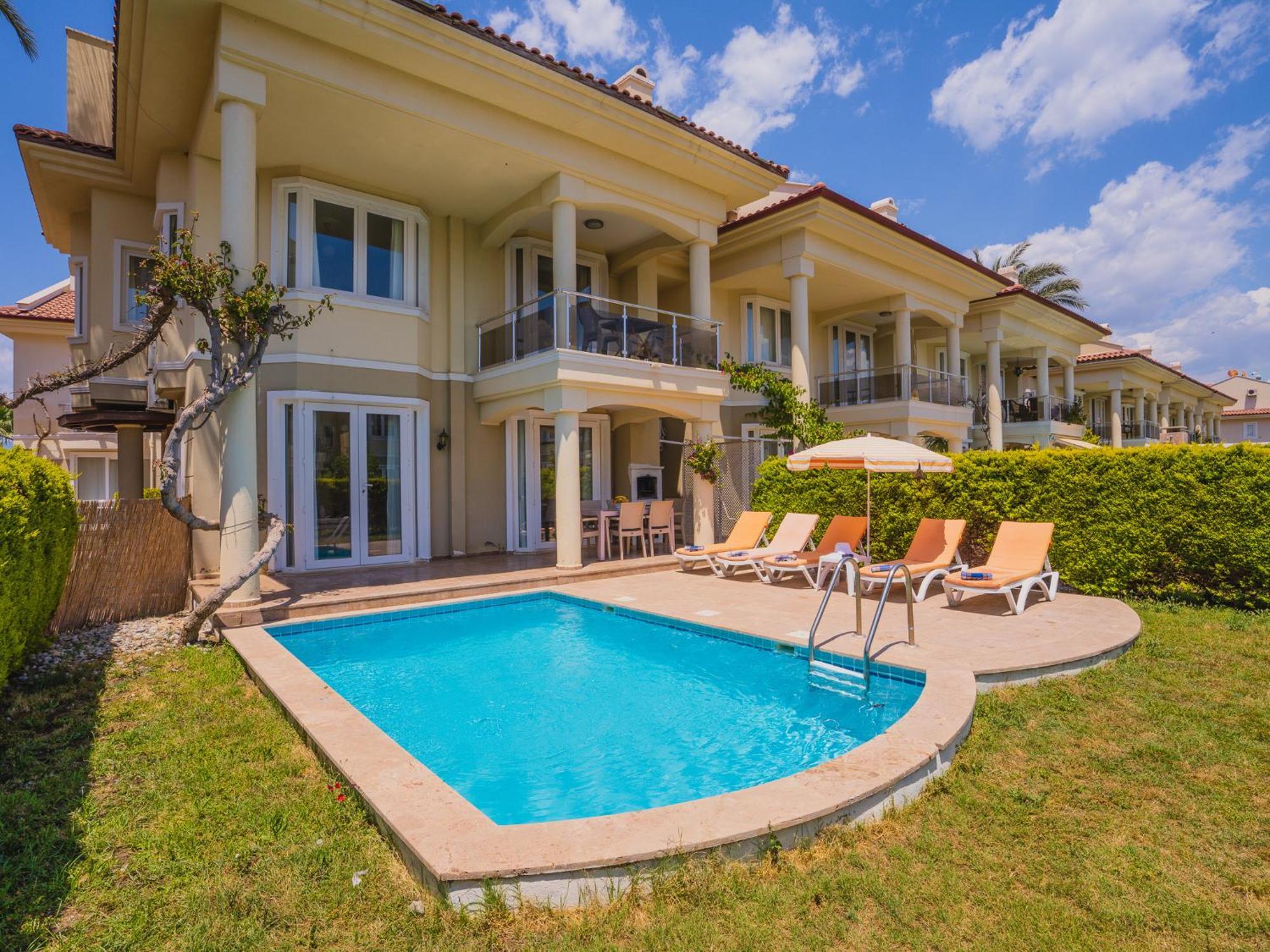 Sunset Beach Villas And Apartments Fethiye Eksteriør bilde